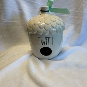Rae Dunn tweet acorn birdhouse